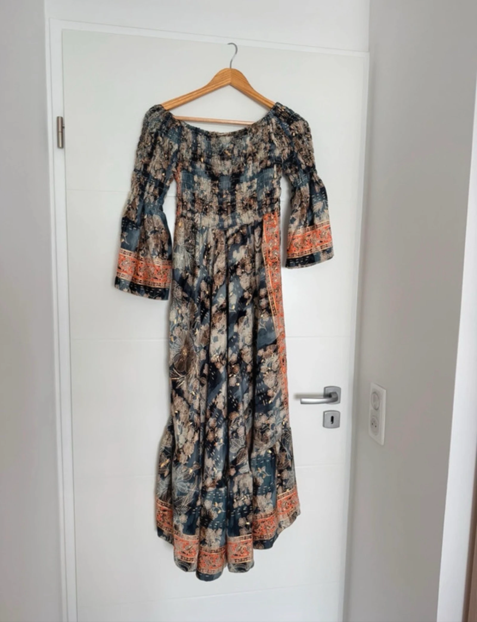 Neuf | robe soie bateau extensible noire orange magnifique | taille unique – photo 2